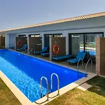 Cavo Orient Hotel&suites Hotel