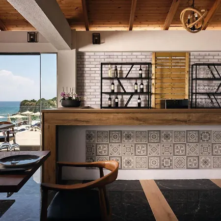 Cavo Orient &