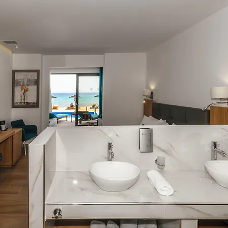 Cavo Orient & Drosia (Zakynthos)