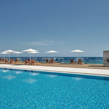 Cavo Orient & 4*