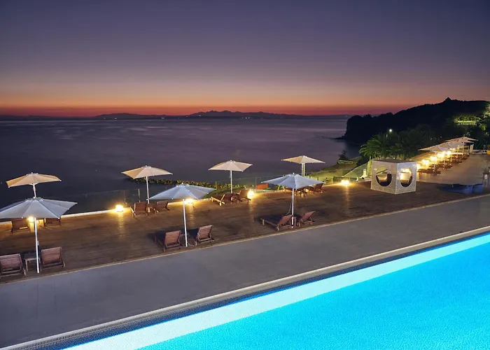 Cavo Orient Hotel&suites 4*