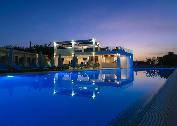 Cavo Orient & Ξενοδοχείο 4*