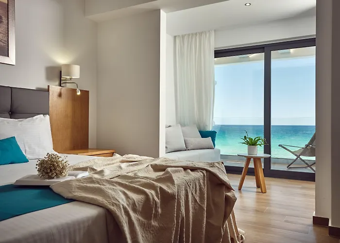Cavo Orient & 4*