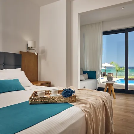 Cavo Orient & 4*