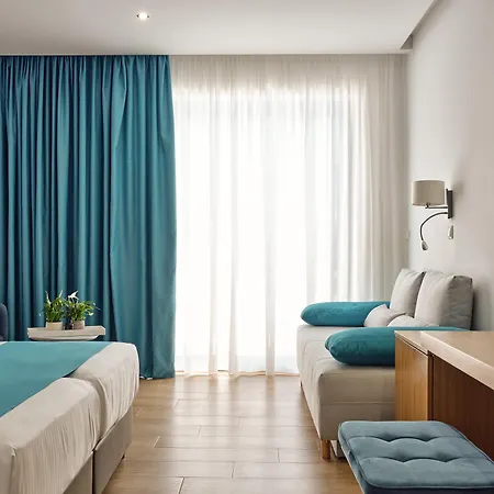 Cavo Orient & Hotel