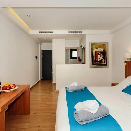 Cavo Orient & Drosia (Zakynthos)